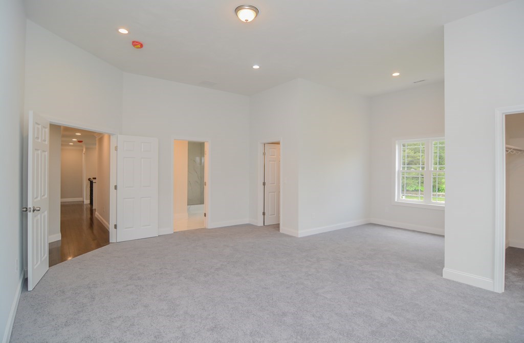 603 R South Street Shrewsbury, MA 01545 - Photo 16 of 28