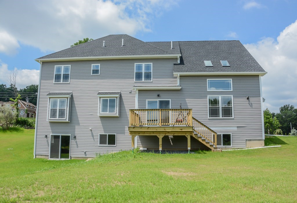 603 R South Street Shrewsbury, MA 01545 - Photo 26 of 28