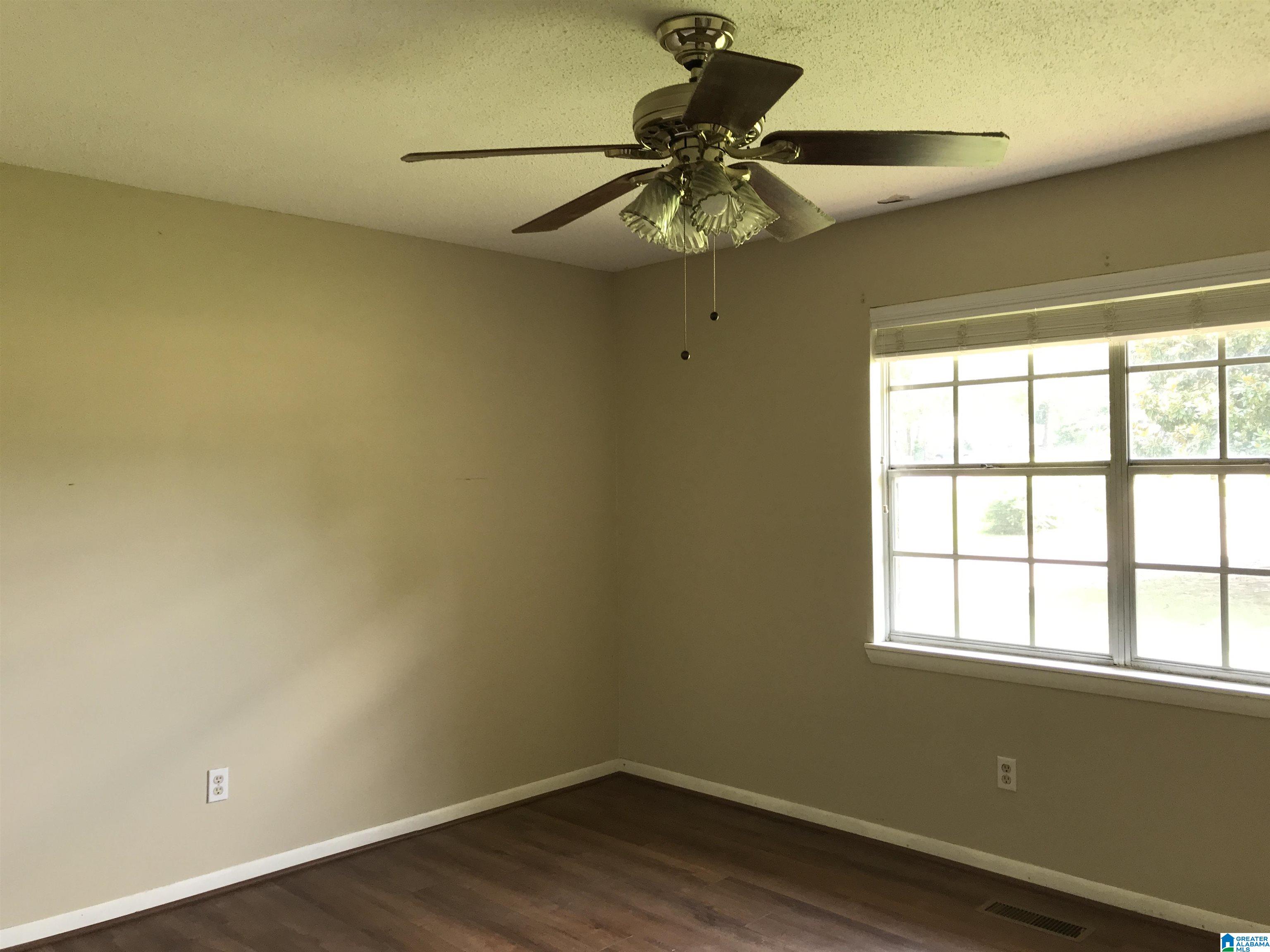 1722 Gardenridge Road Gardendale, AL 35071 - Photo 16 of 38