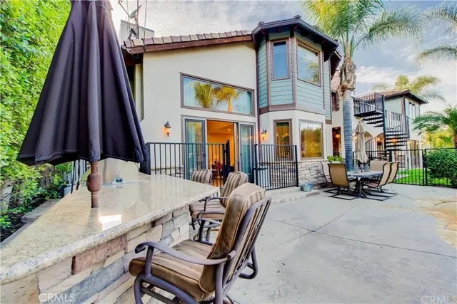 $24,950 | 5230 Quakertown Avenue, Woodland Hills, CA 91364