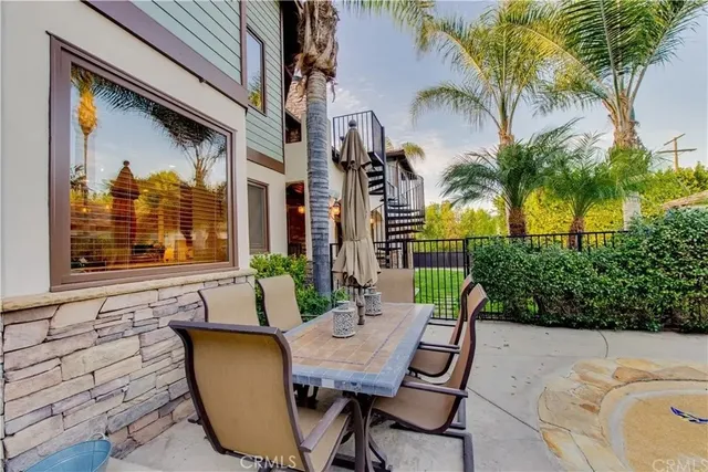 $24,950 | 5230 Quakertown Avenue, Woodland Hills, CA 91364