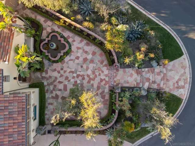 a view of a outdoor space