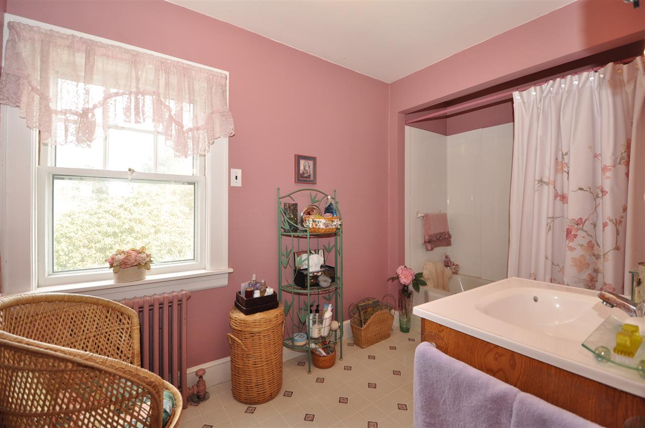 123 Mammoth Road Manchester, NH 03109 - Photo 6 of 12 Gallery Image 6