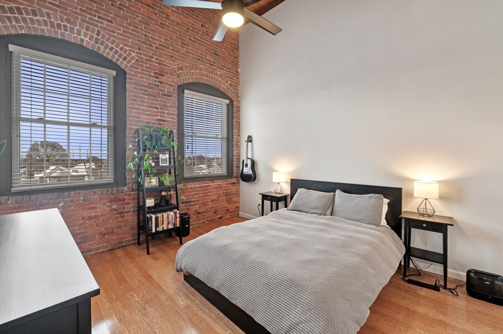 50 Rantoul Street, Unit 509 Beverly, MA 01915 - Photo 18 of 39