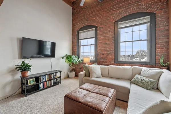 $525,000 | 50 Rantoul Street, Unit 509, Beverly, MA 01915