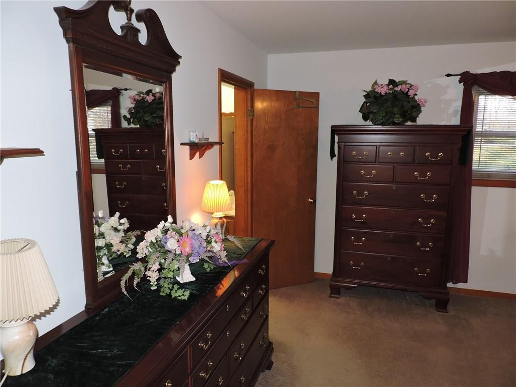 7746 Pershing Road Indianapolis, IN 46268 - Photo 17 of 35 Gallery Image 17