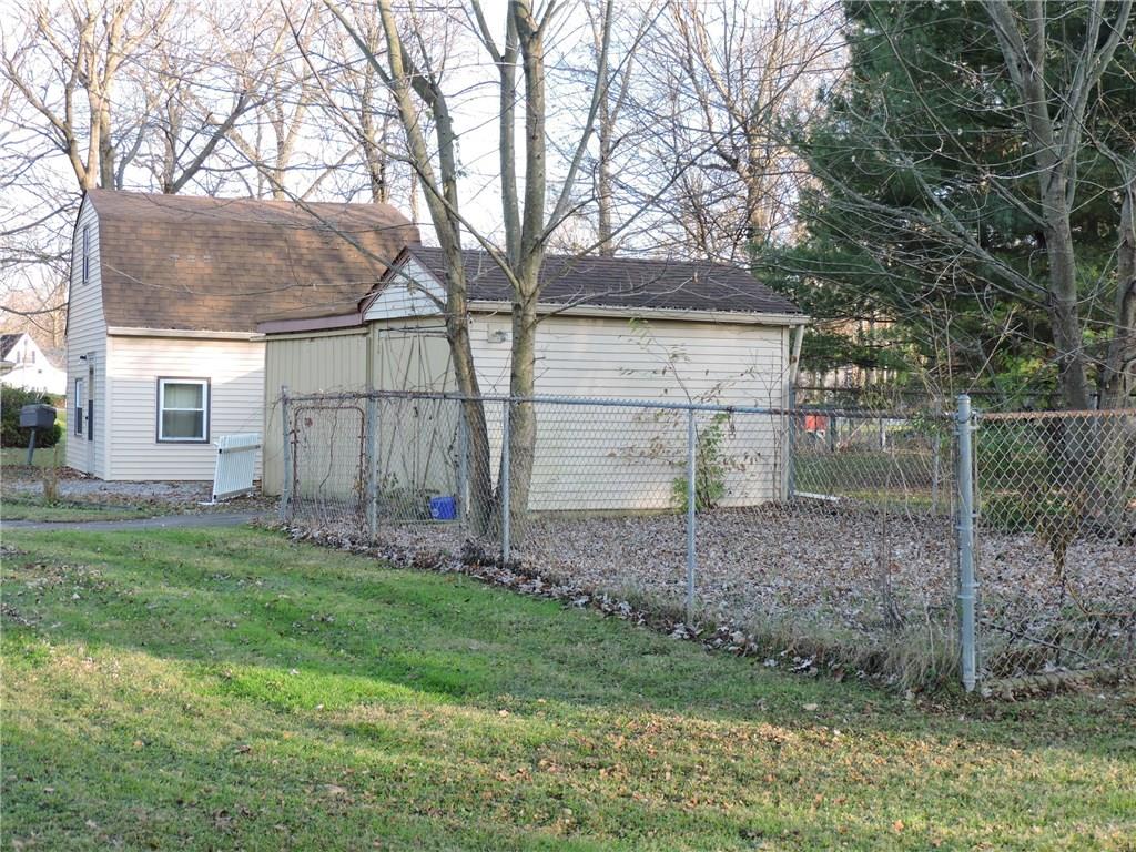 7746 Pershing Road Indianapolis, IN 46268 - Photo 31 of 35 Gallery Image 31