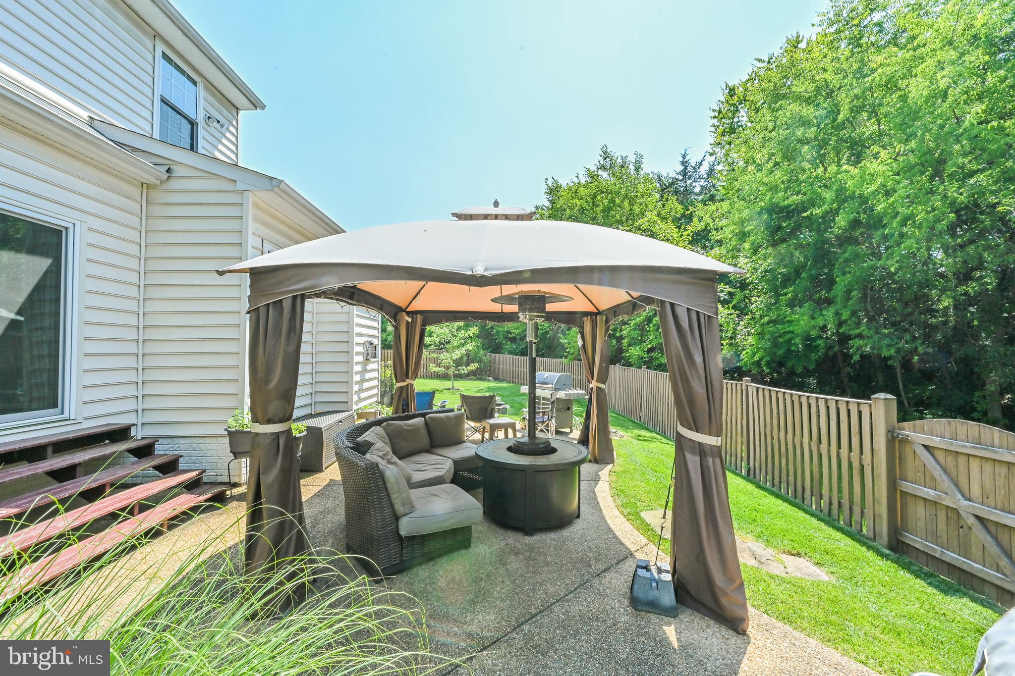 14340 Fallsmere Circle Gainesville, VA 20155 - Photo 22 of 62 REAR PATIO
