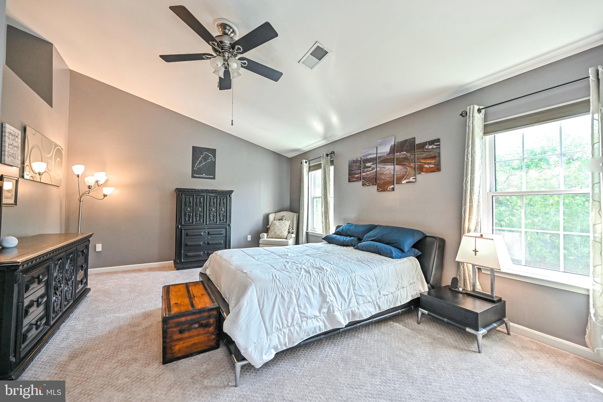 14340 Fallsmere Circle Gainesville, VA 20155 - Photo 30 of 62 OWNERS SUITE