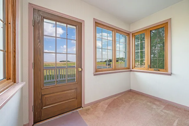 $379,000 | 43637 Highway 15, Truman, MN 56088