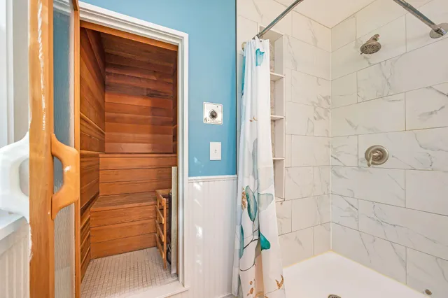 $379,000 | 43637 Highway 15, Truman, MN 56088