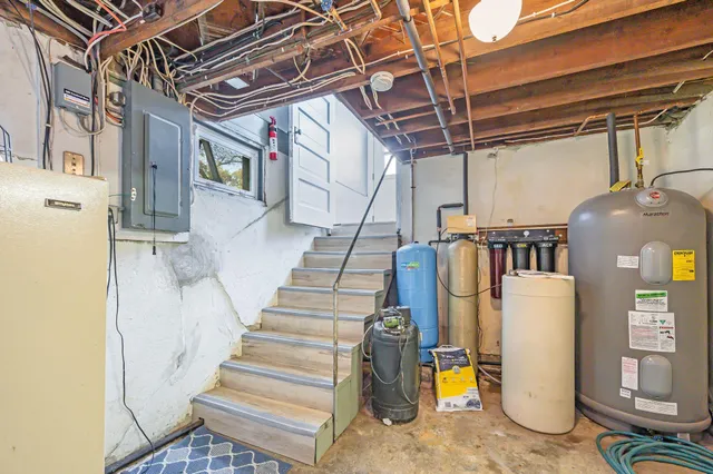 $379,000 | 43637 Highway 15, Truman, MN 56088