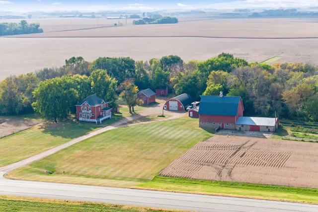 $379,000 | 43637 Highway 15, Truman, MN 56088