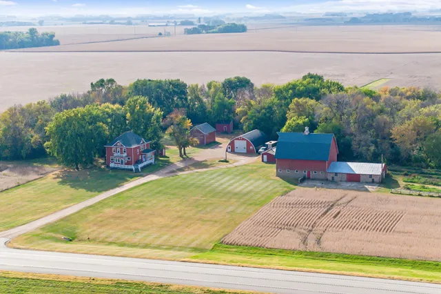 $379,000 | 43637 Highway 15, Truman, MN 56088