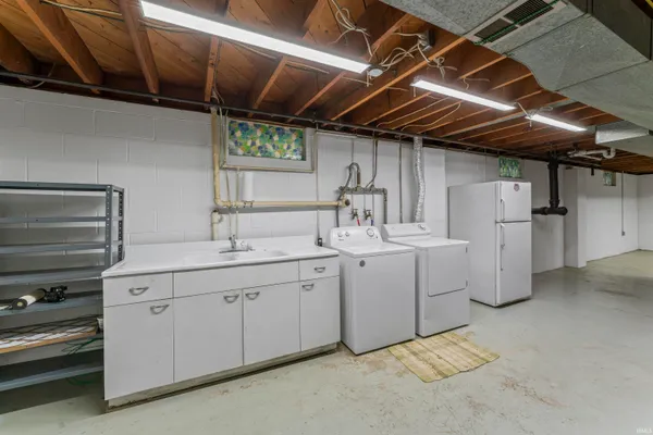 $275,000 | 215 Jefferson Street, Battle Ground, IN 47920