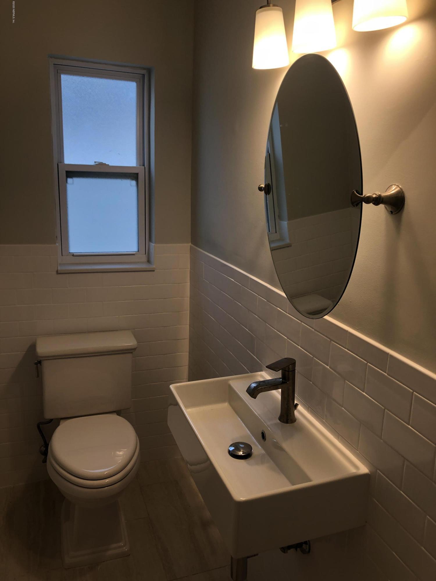 240 Hopkins Street Neptune Beach, FL 32266 - Photo 14 of 26 IMG_2504