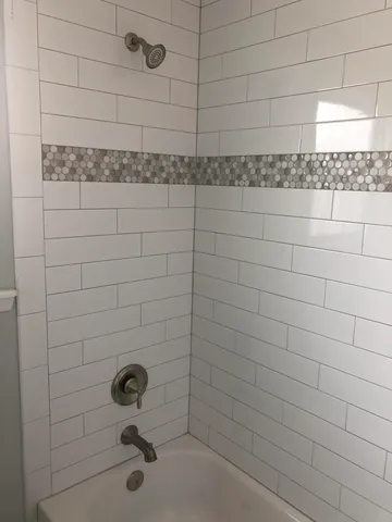 $4,805 | 240 Hopkins Street, Neptune Beach, FL 32266