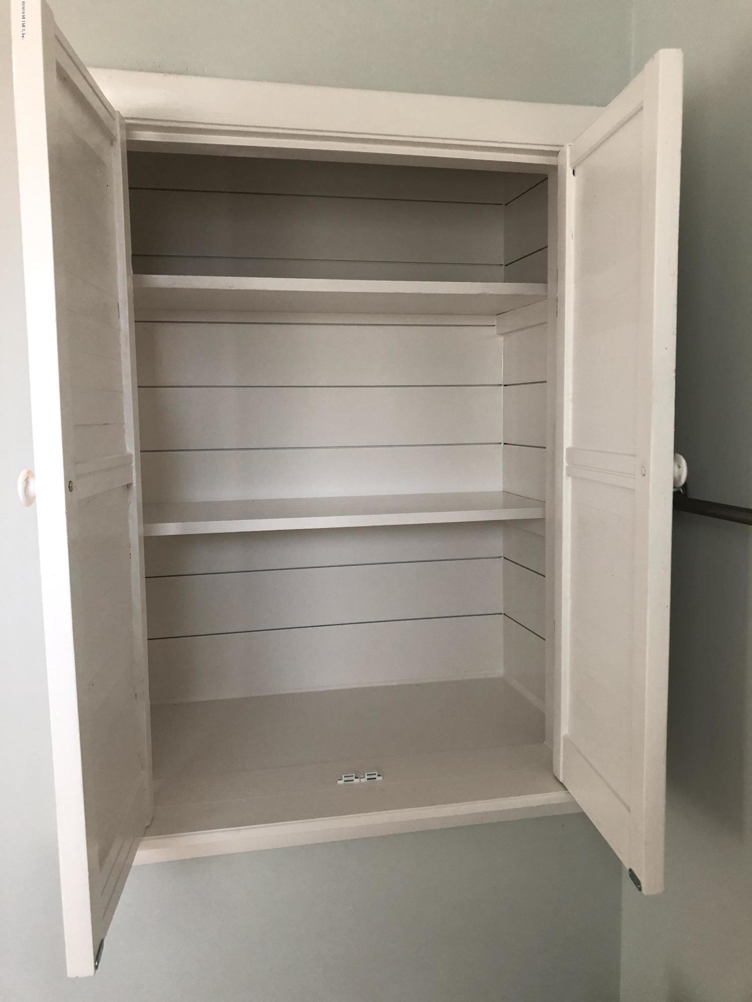 240 Hopkins Street Neptune Beach, FL 32266 - Photo 18 of 29 IMG_2513