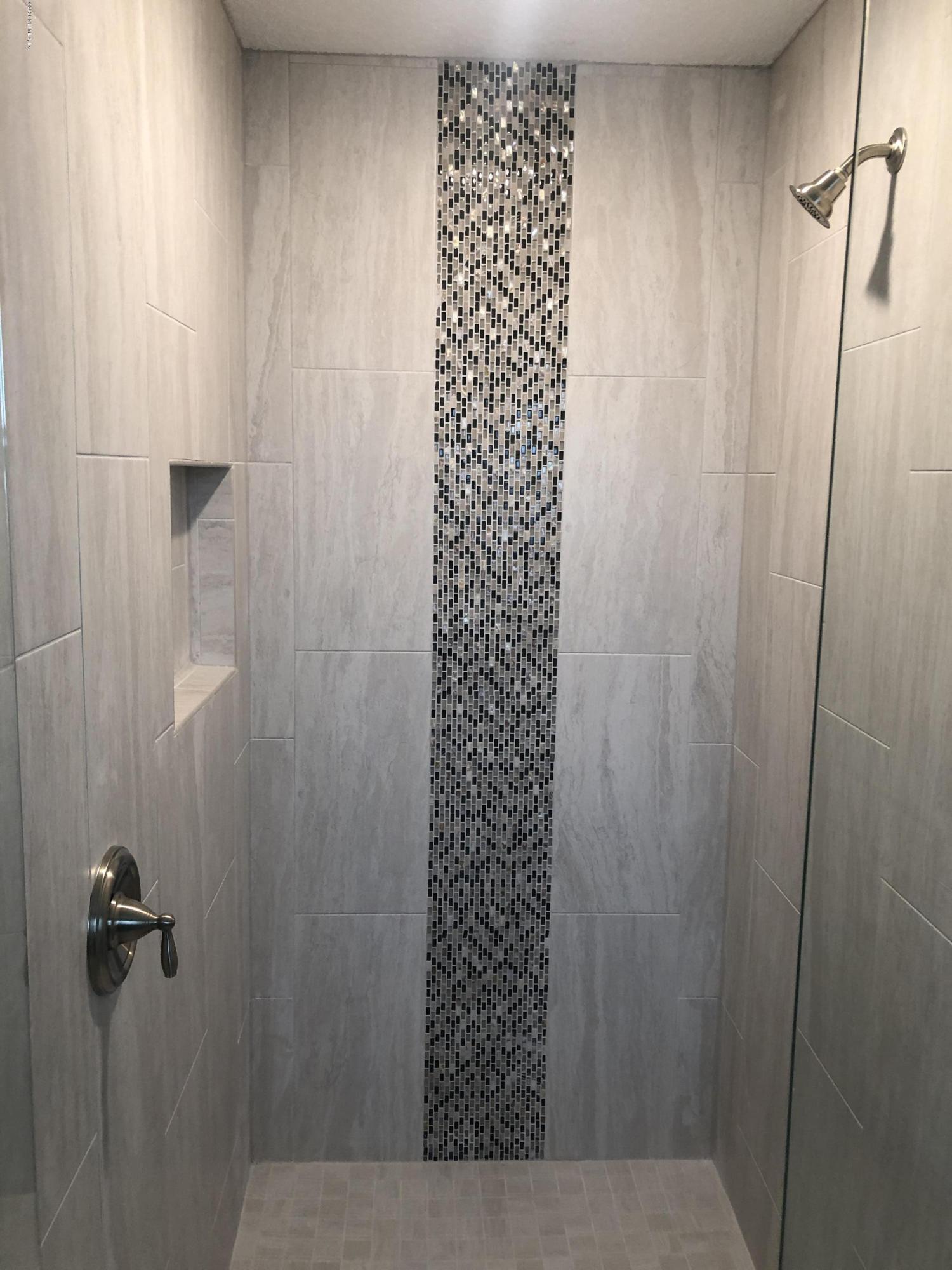 240 Hopkins Street Neptune Beach, FL 32266 - Photo 21 of 26 IMG_2512