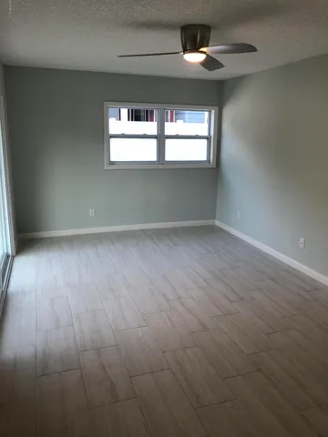 $4,805 | 240 Hopkins Street, Neptune Beach, FL 32266