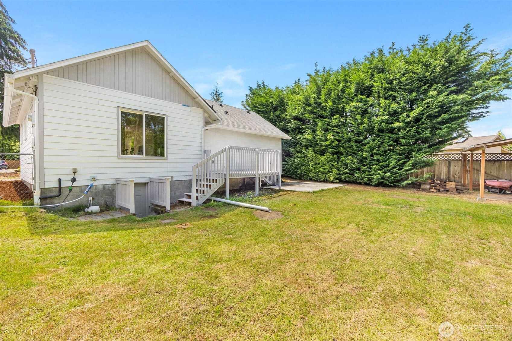 626 Southwest 142nd Street Burien, WA 98166 - Photo 11 of 35