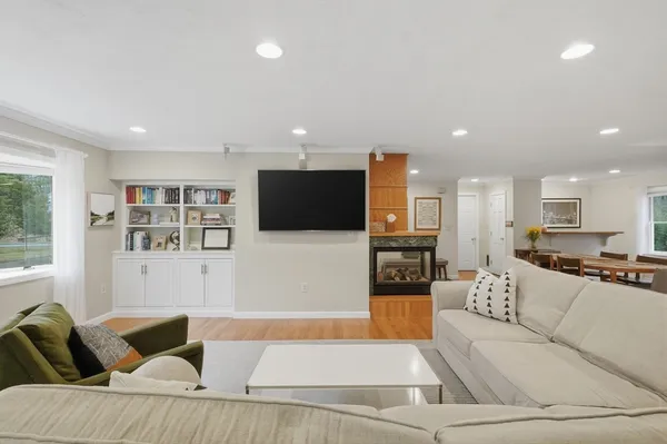 $849,900 | 2 North Street, Topsfield, MA 01983