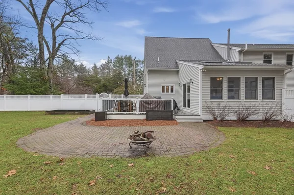$849,900 | 2 North Street, Topsfield, MA 01983