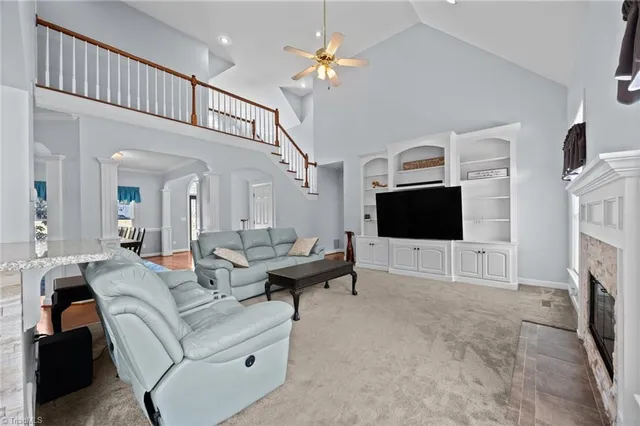 $925,000 | 2604 Northstream Court, Haw River, NC 27258