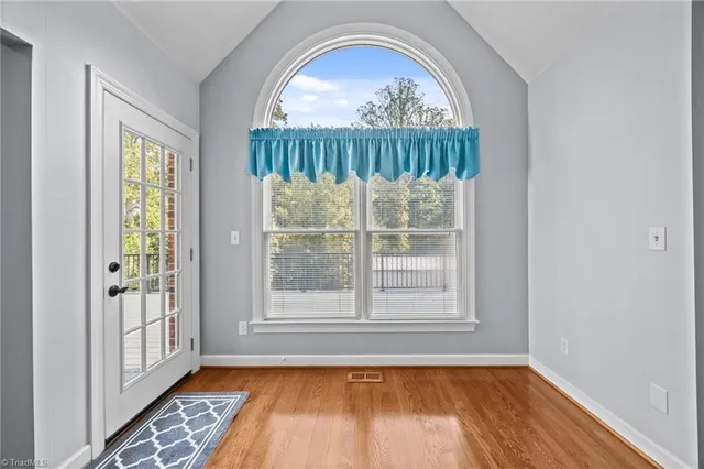 $925,000 | 2604 Northstream Court, Haw River, NC 27258