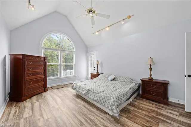 $925,000 | 2604 Northstream Court, Haw River, NC 27258