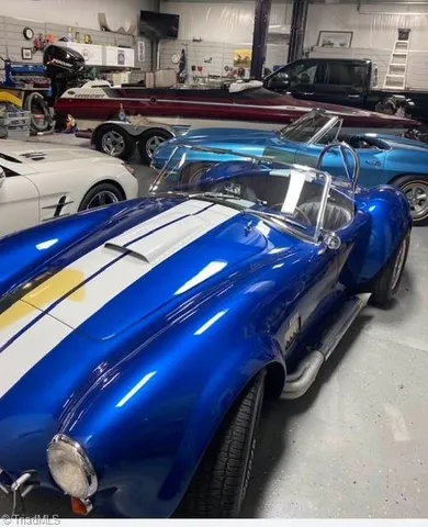 $925,000 | 2604 Northstream Court, Haw River, NC 27258