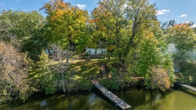 $1,000,000 | 13505 485th Avenue, Parkers Prairie, MN 56361