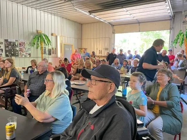 $1,000,000 | 13505 485th Avenue, Parkers Prairie, MN 56361