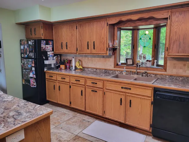 $1,000,000 | 13505 485th Avenue, Parkers Prairie, MN 56361