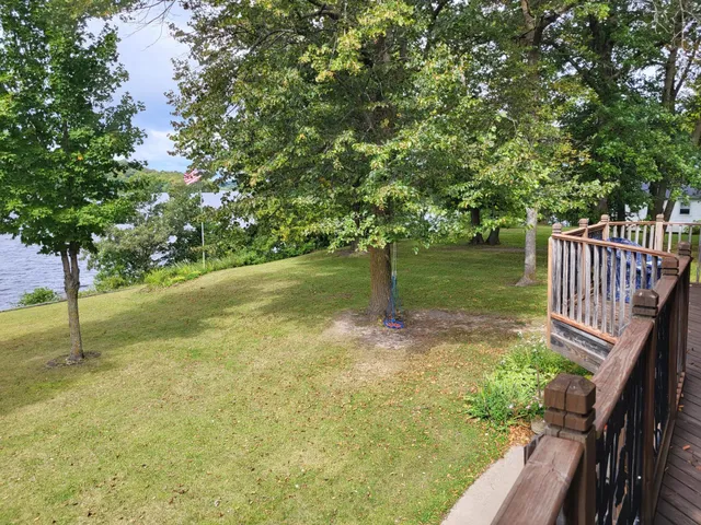 $1,000,000 | 13505 485th Avenue, Parkers Prairie, MN 56361