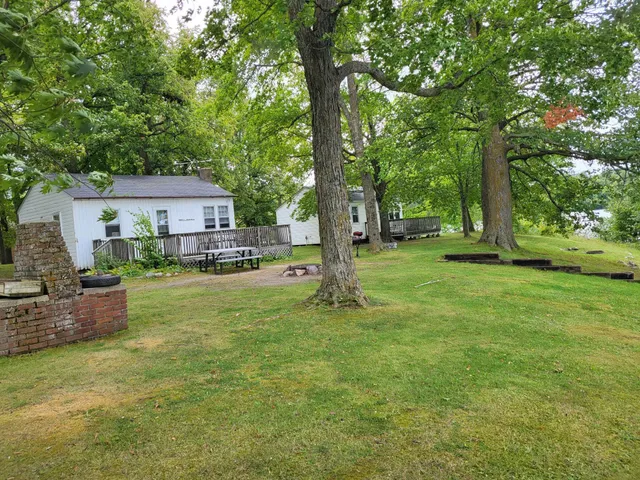 $1,000,000 | 13505 485th Avenue, Parkers Prairie, MN 56361