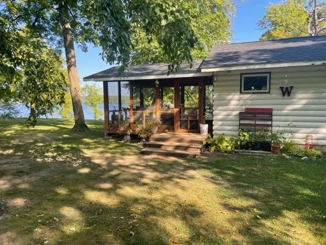 $1,000,000 | 13505 485th Avenue, Parkers Prairie, MN 56361