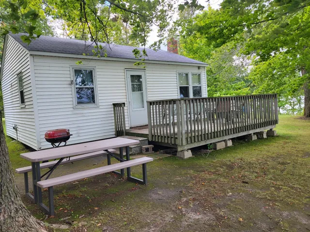 $1,000,000 | 13505 485th Avenue, Parkers Prairie, MN 56361