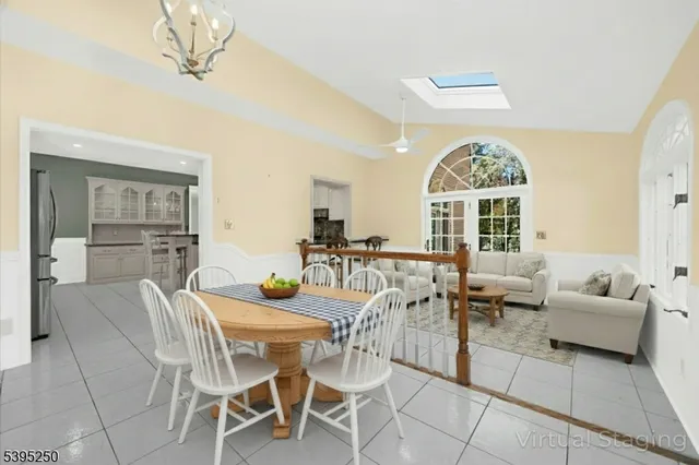 $1,150,000 | 21 Country Place, Lebanon, NJ 08833