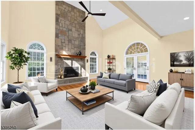 $1,150,000 | 21 Country Place, Lebanon, NJ 08833