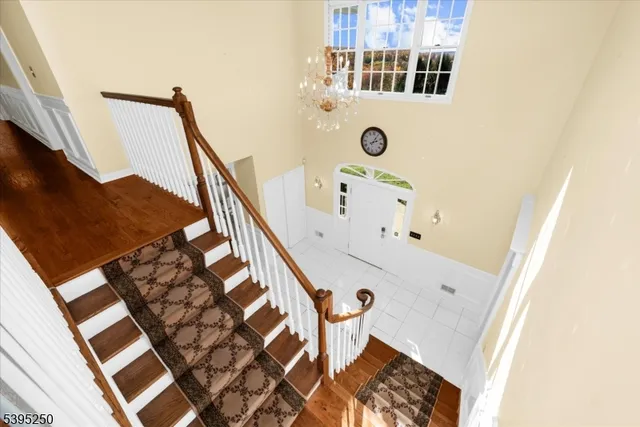 $1,150,000 | 21 Country Place, Lebanon, NJ 08833