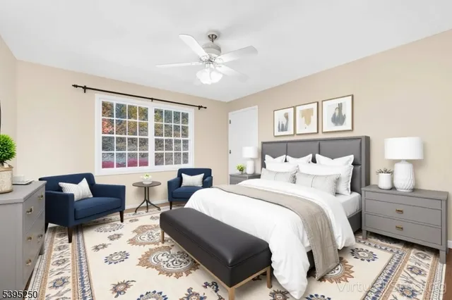 $1,150,000 | 21 Country Place, Lebanon, NJ 08833