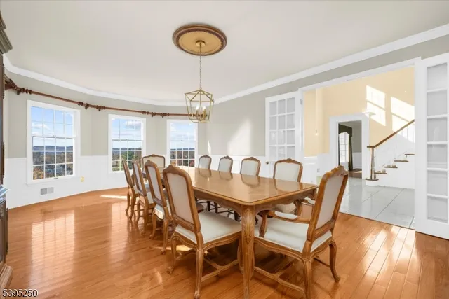 $1,150,000 | 21 Country Place, Lebanon, NJ 08833