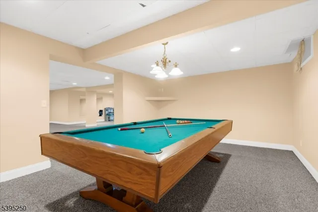 $1,150,000 | 21 Country Place, Lebanon, NJ 08833