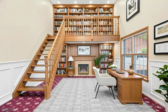 $1,150,000 | 21 Country Place, Lebanon, NJ 08833