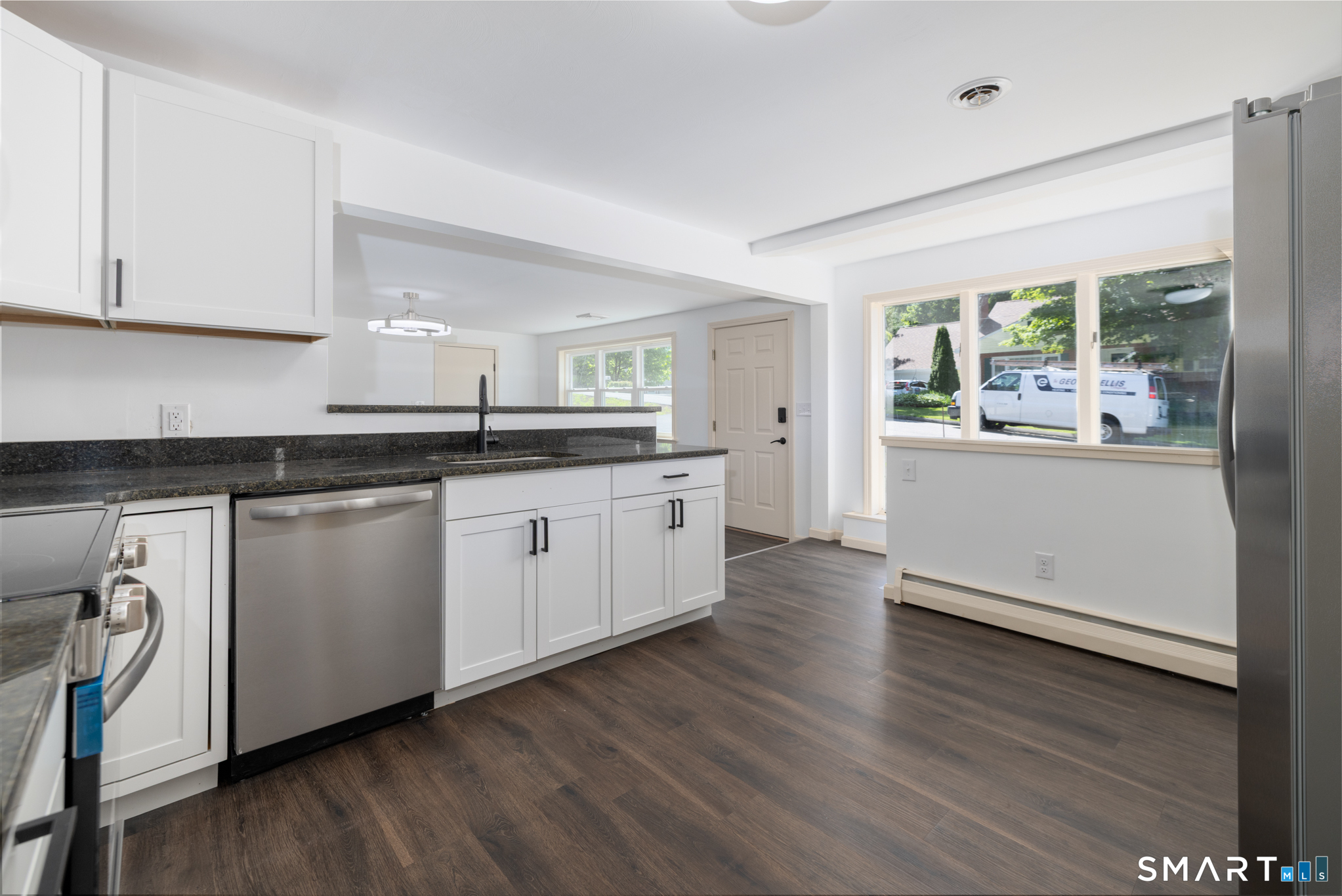 159 Hartland Terrace Berlin, CT 06037 - Photo 7 of 28
