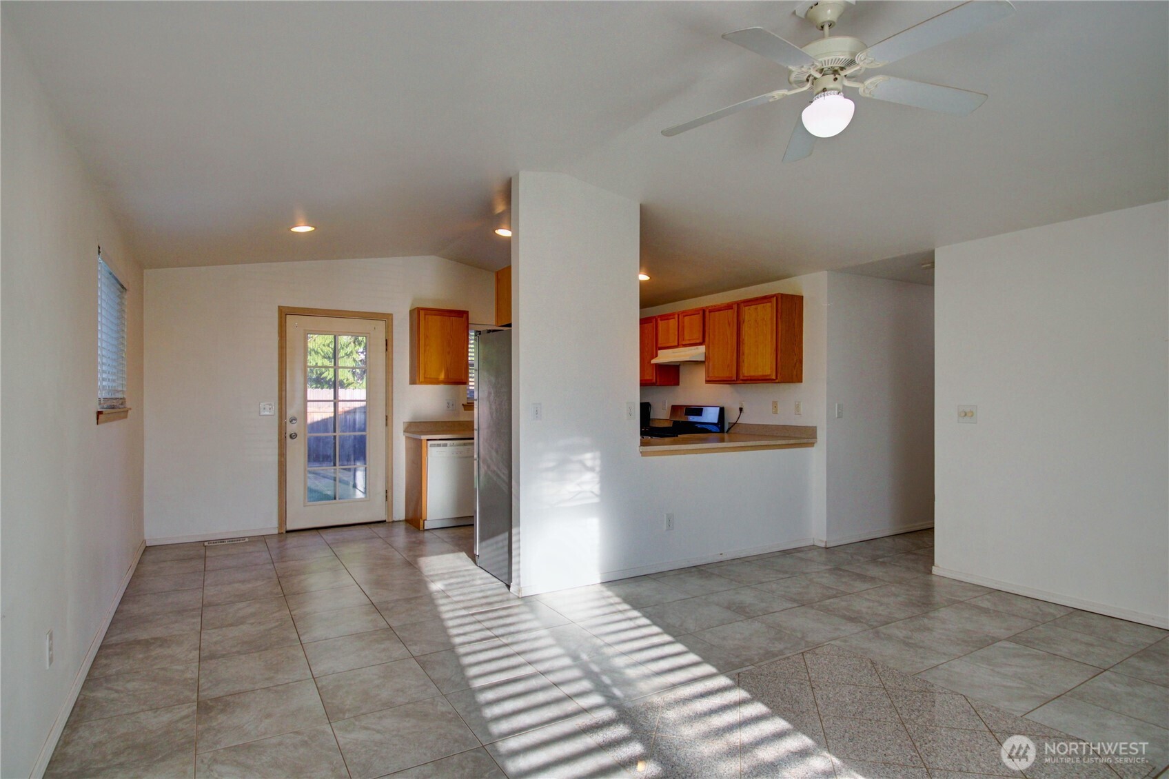 3005 Arbor Street Mount Vernon, WA 98273 - Photo 5 of 34