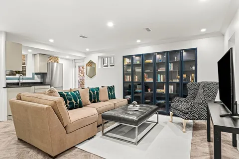 $1,349,000 | 3 Pineridge Road, Natick, MA 01760