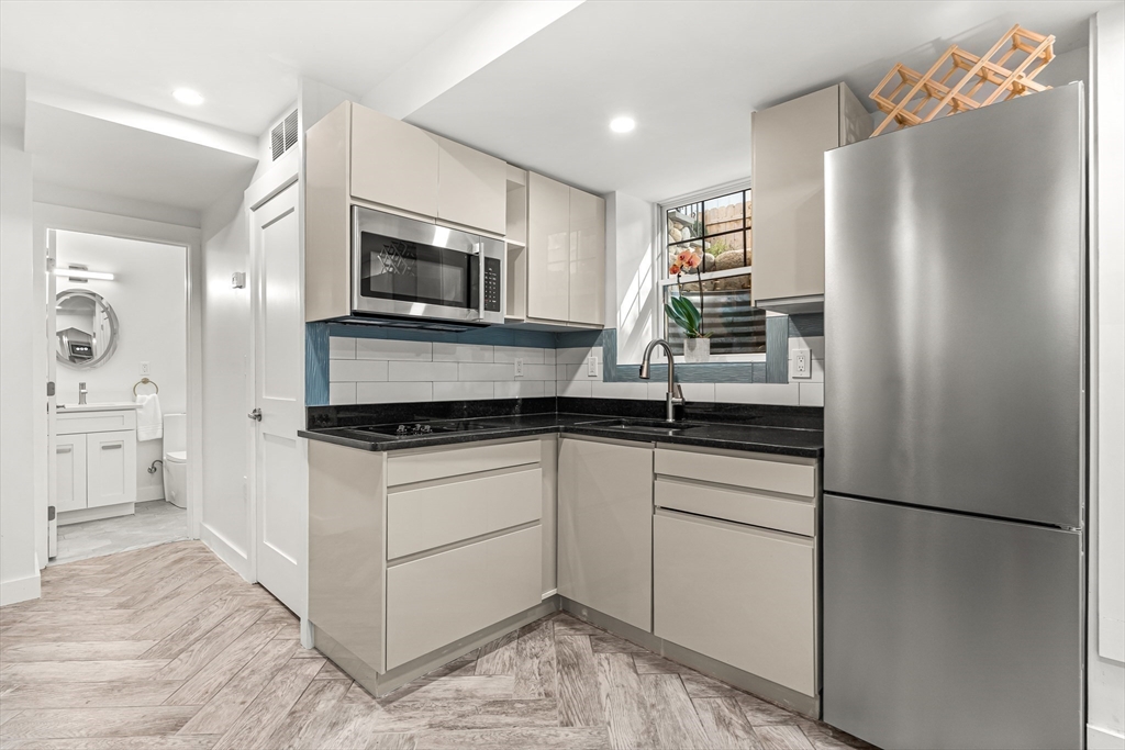 3 Pineridge Road Natick, MA 01760 - Photo 20 of 33