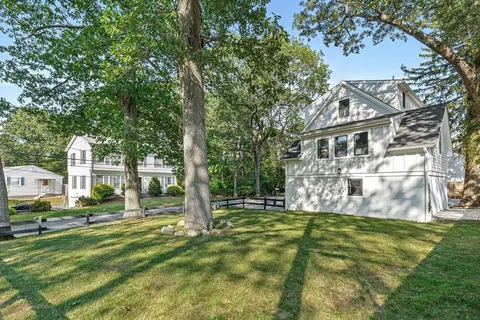 $1,349,000 | 3 Pineridge Road, Natick, MA 01760